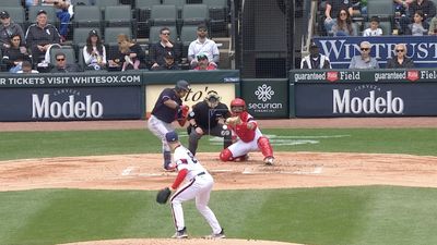 White Sox' Dylan Cease Froze a Twins Hitter With a Beautiful 69-MPH Pitch Down the Middle