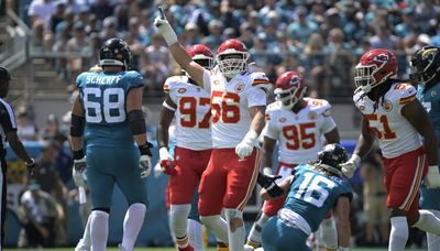 Chiefs’ defense rescuing struggling offense