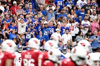 Giants fans traveled well, took over State Farm Stadium in Week 2