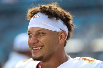 Inside Patrick Mahomes’s Restructured Deal, the Largest Over a Four-Season Span in NFL History