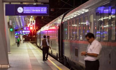 European governments shrinking railways in favour of road-building, report finds