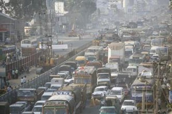 Karnataka govt mulls raising funds for LRTS to ease traffic in Bengaluru