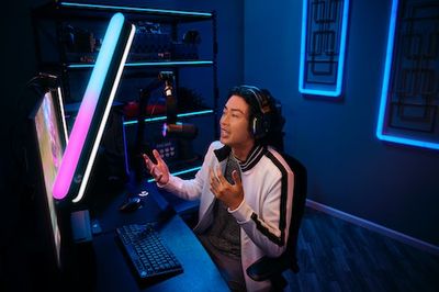 Logitech’s Litra Beam LX Light Looks Like the Perfect Combo for Twitch Streamers