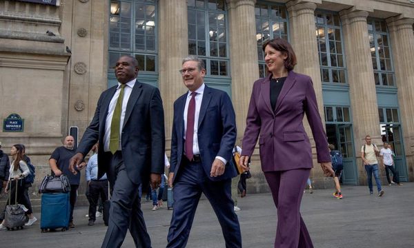 Almost 90% of voters - including 65% of Tories - say Britain needs fresh team of leaders, poll suggests – as it happened