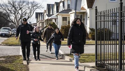 Latinos are making economic gains in Chicago suburbs and deserve more political power