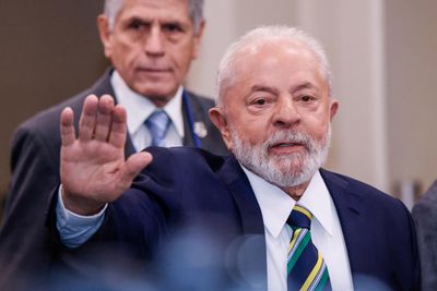 Brazilians applaud Lula’s return to diplomacy as he addresses UN general assembly