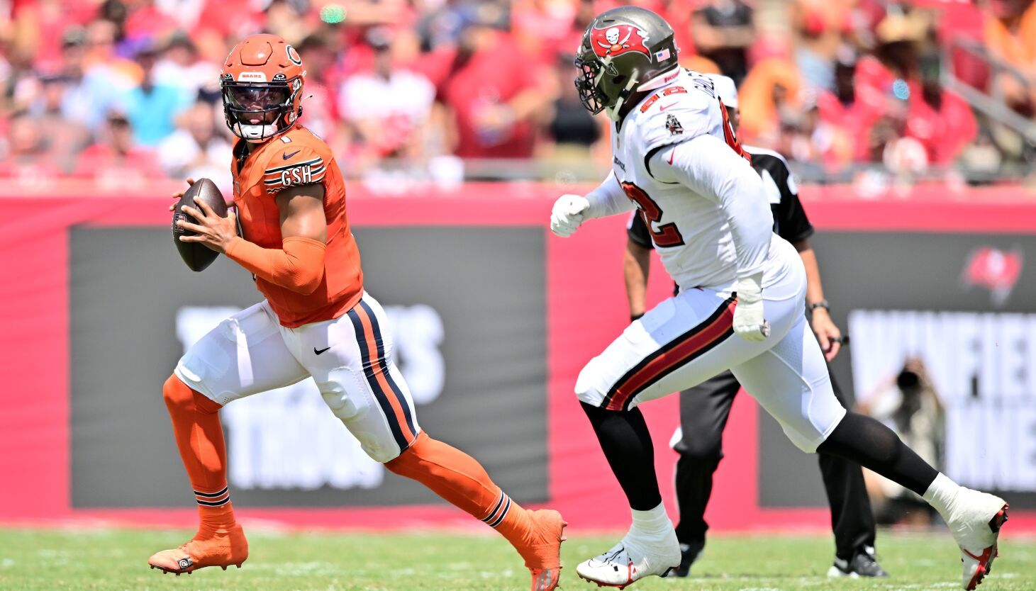 Another loss: Bears, QB Justin Fields fall 27-17 to Buccaneers - Chicago  Sun-Times