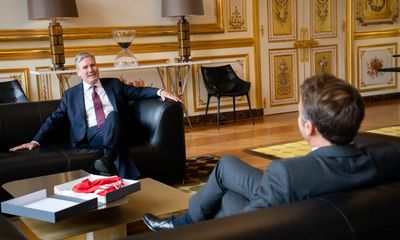 Starmer and Macron didn’t talk about Brexit or the booing – no point falling out on a first date