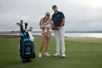 Jordan Spieth welcomes baby Sophie in social media post