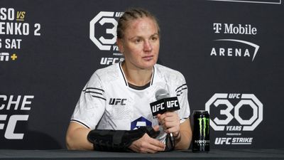 Valentina Shevchenko says she suffered a hand fracture at Noche UFC, will require surgery