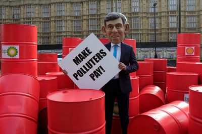 UK leader Rishi Sunak signals plan to backtrack on some climate goals