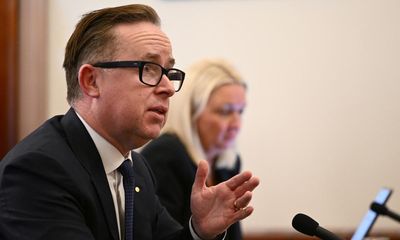 Former Qantas chief Alan Joyce paid $21.4m for final full year in charge