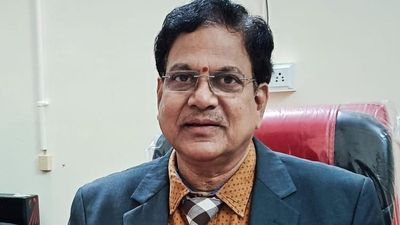Non-political JAC chairman hails decision of Chief Minister to shift base to Visakhapatnam