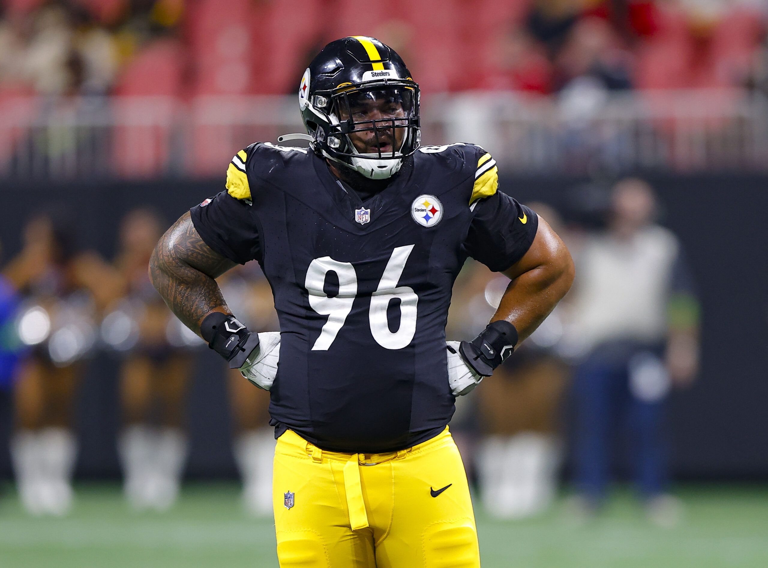 The Steelers signed DT Breiden Fehoko to their 53-man roster from the  practice squad. The Steelers also signed RB Godwin Igwebuike to…