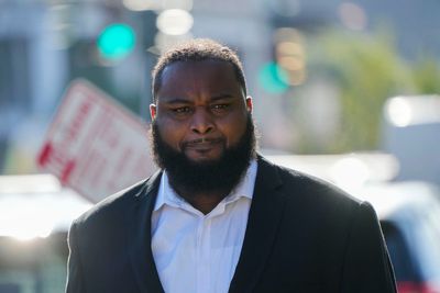 Retrial date set for man who claims self-defense in shooting death of former NFL star Will Smith