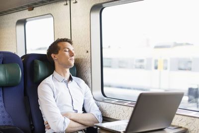 Bosses and workers still can't agree on whether the commute is part of the work day