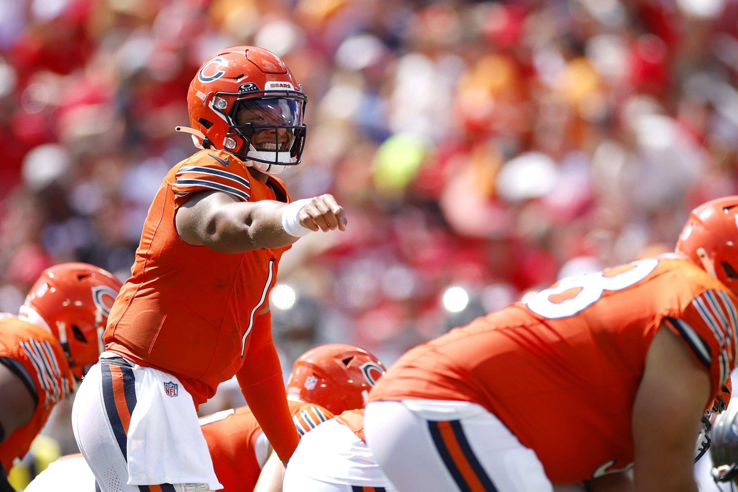 Chicago Bears: Cole Kmet claims Justin Fields misread defense on