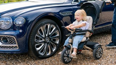 Bentley Tricycle Inspired By Mulliner Has Quilted Leather Seat, Five-Point Belt