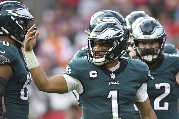 Statistical breakdown: How the Commanders and Eagles stack up