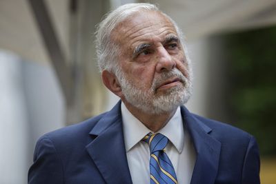 Carl Icahn thought the inflation of 2022 was just like the fall of the Roman Empire. He's not the only billionaire with ancient Rome on the mind