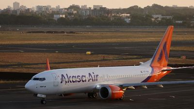 Akasa Air moves Delhi HC seeking “coercive action” against pilots who quit without notice
