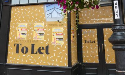 Almost 2,000 more independent stores in Great Britain left empty this year