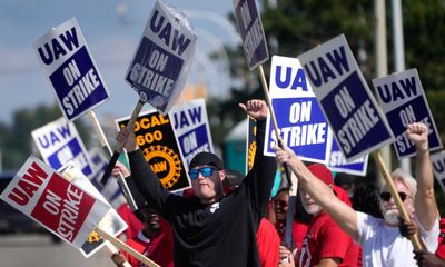 US autoworkers to expand strikes amid contract stalemate: ‘We’re not messing around’