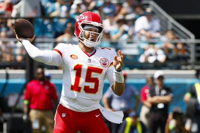 Patrick Mahomes wants Chiefs offense to step up in upcoming games