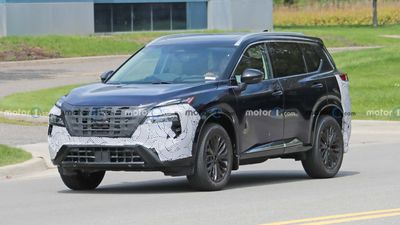 2024 Nissan Rogue Drops Camo, Shows New Fascia In Spy Photos