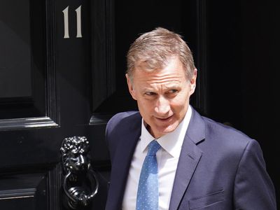Tax cuts ‘virtually impossible’, says Jeremy Hunt in major blow for Tory right