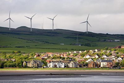 Onshore wind farm decisions in Scotland to be sped up under new deal