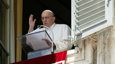 Pope Francis to sound alarm over migrant tragedies during Marseille visit