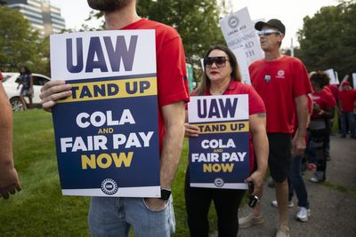 Ford surges as UAW signals pay talk progress; new strikes at GM, Stellantis