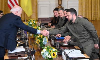 First Thing: Zelenskiy secures $325m in new US aid on whirlwind Washington visit