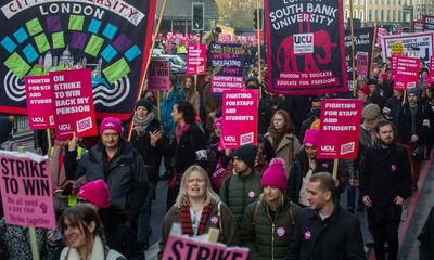 University staff union backs away from UK-wide strikes as support wanes
