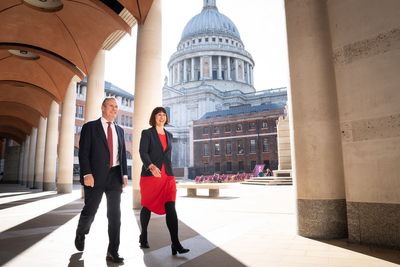 Starmer defends approach to EU as Tories claim he would ‘unpick’ Brexit