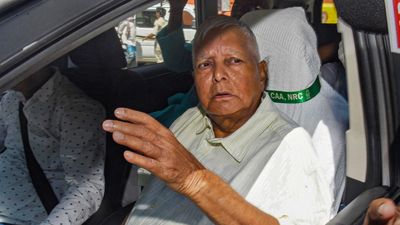 Bihar BJP slams Lalu, Nitish over land for job scam case