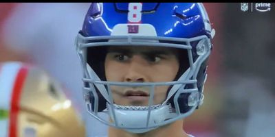 Daniel Jones looking worried at the sight of the Niners defense is the new Eli Manning Face