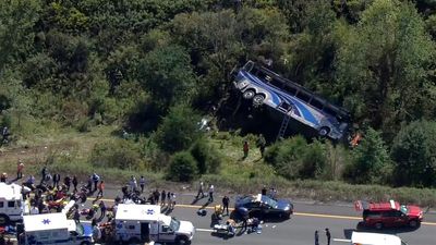 Federal investigators will look into fatal New York crash of a bus carrying high school students