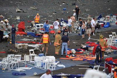 Fatal collision that killed 2 pilots brings a tragic end to the Reno air show and confounds experts