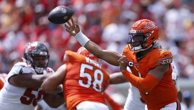 Real antidote to Bears QB Justin Fields’ frustrations? Play way better