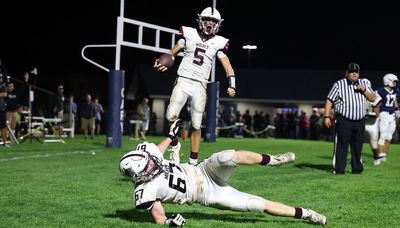 Prairie Ridge scores late, then holds on to beat rival Cary-Grove after a missed extra point