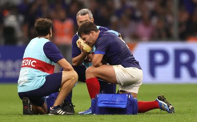 France issue Antoine Dupont recovery update after scrum half undergoes surgery