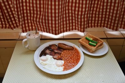 London’s best greasy spoons and traditional caffs, from E.Pellicci to the Regency Cafe