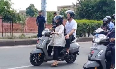 Rajsthan: Rahul Gandhi arrives in a college in Jaipur; Rides pillion on girl's scooter