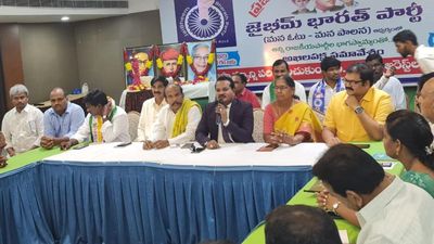 Attempts to stifle Opposition’s voice in A.P. ahead of the elections are a threat to democracy, say leaders at all-party meeting
