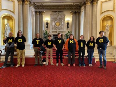 Anti-monarchy campaigners stage protest inside Buckingham Palace