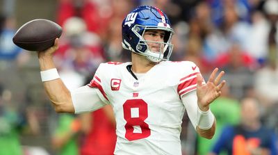 Daniel Jones Looked Utterly Baffled by the 49ers Defense and Fans Had Jokes