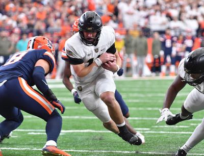 Army quarterback Bryson Daily demolishes Syracuse’s defense with amazing run