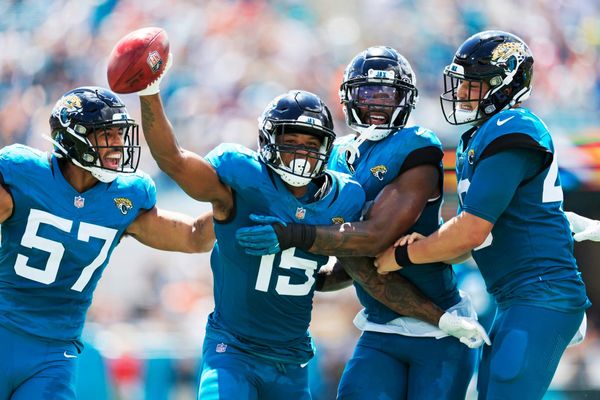 WATCH: Texans DE Will Anderson blocks Jaguars field goal